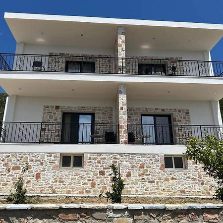 Villa Thomas Dhërmi Екстериор снимка