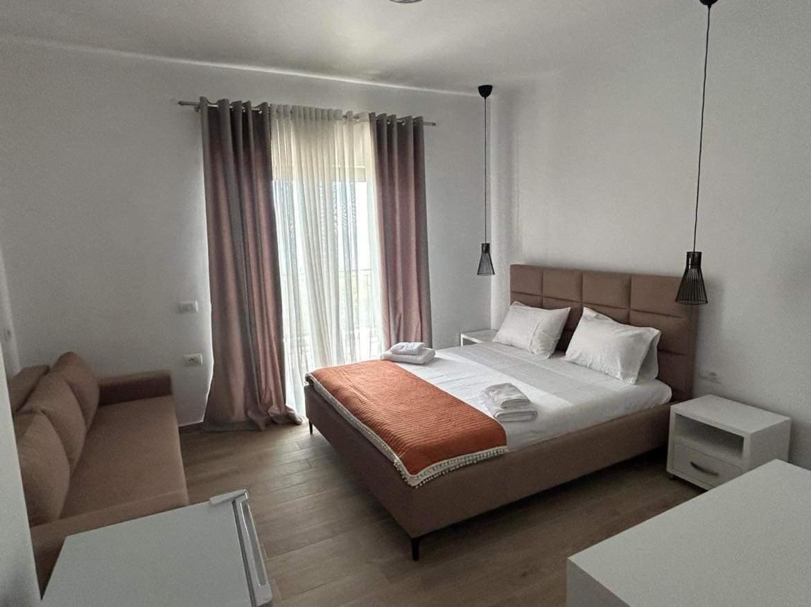 Villa Thomas Dhërmi Екстериор снимка