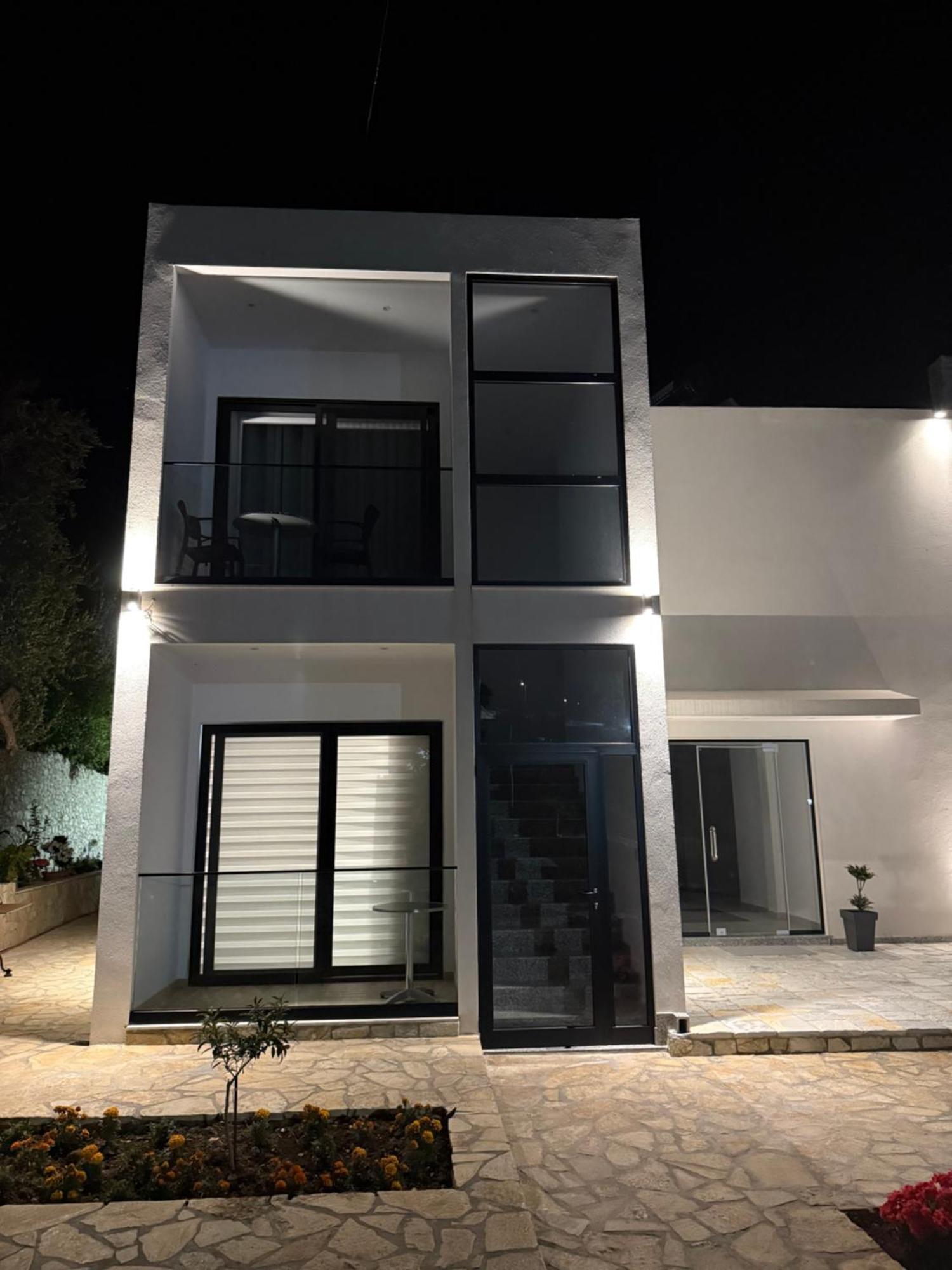 Villa Thomas Dhërmi Екстериор снимка