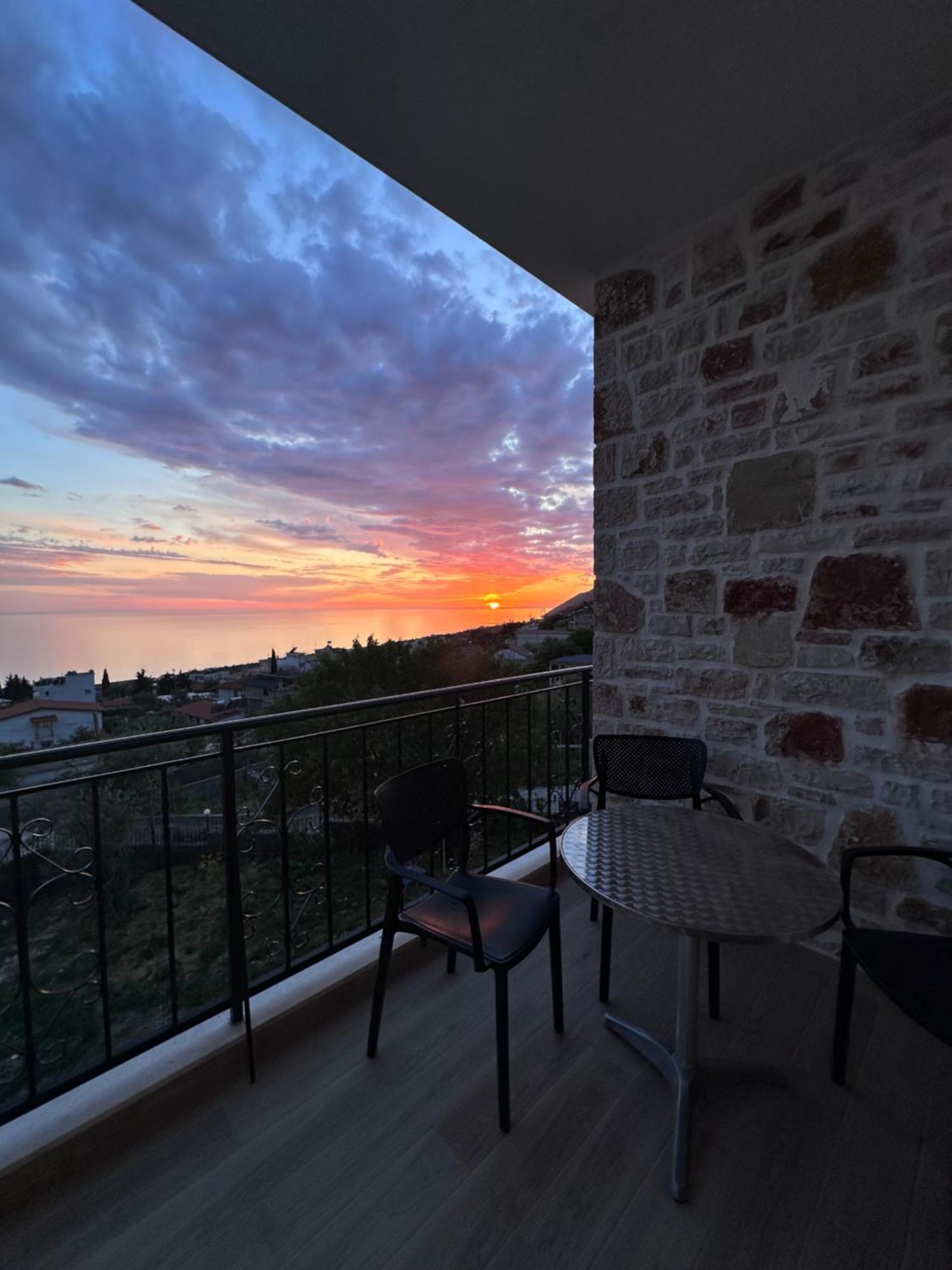 Villa Thomas Dhërmi Екстериор снимка
